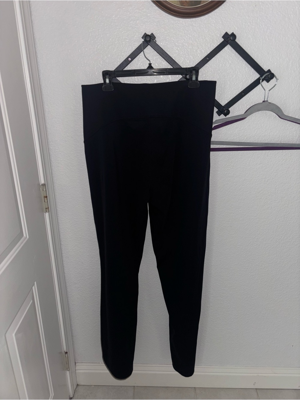 American Tall Black Bootcut Yoga Pants Women’s Size 16T Tall Flare - Picture 4 of 4